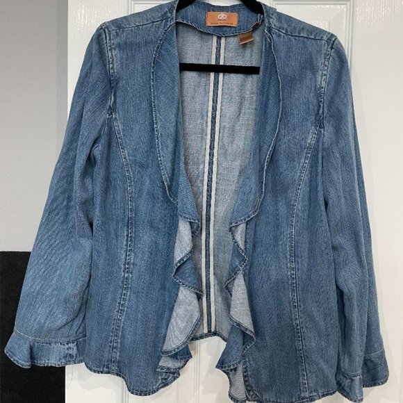 Dana Buchman Denim Vintage Ruffled Jacket  10 Reduced!!! - Picture 1 of 3